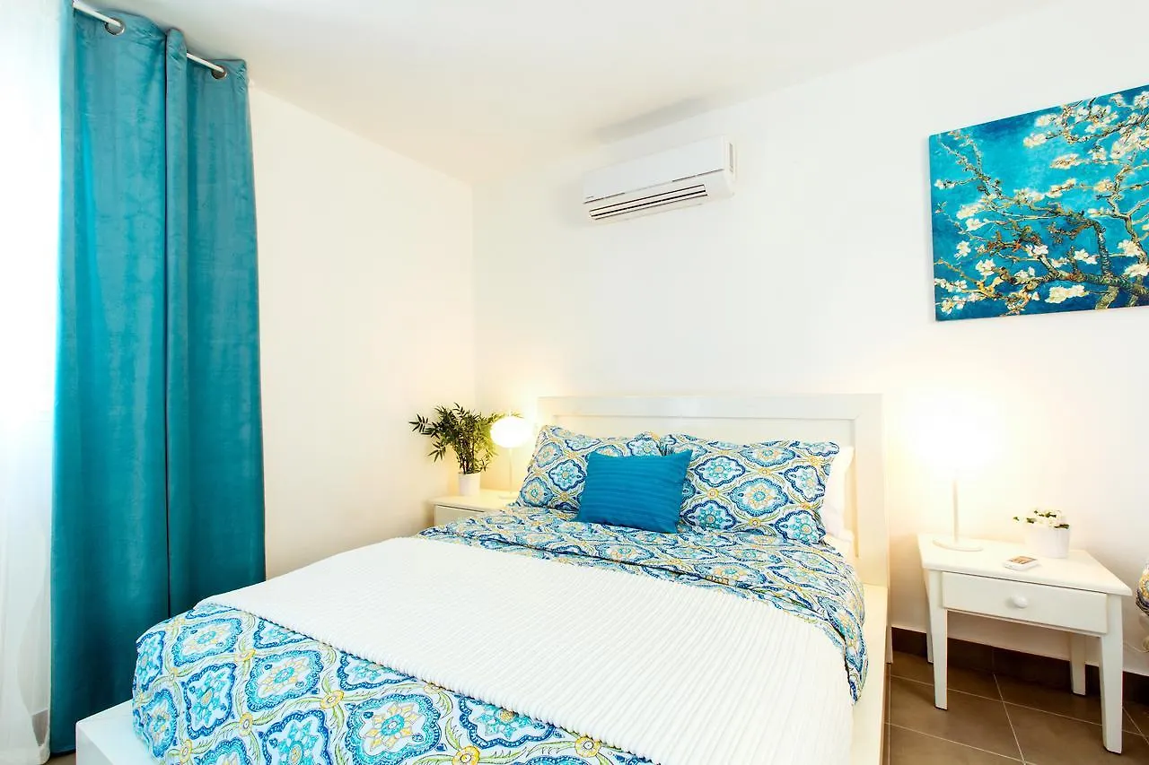 Hotel Fiesta Deluxe Punta Cana