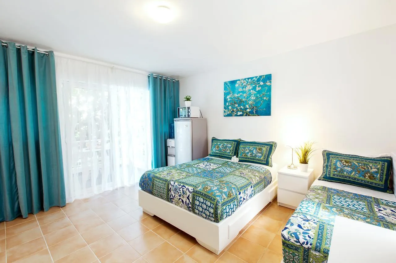 Hotel Fiesta Deluxe Punta Cana