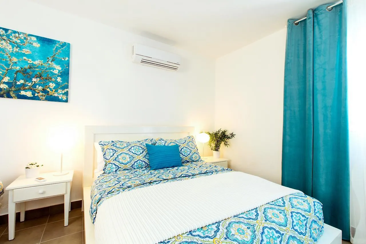 Hotel Fiesta Deluxe Punta Cana